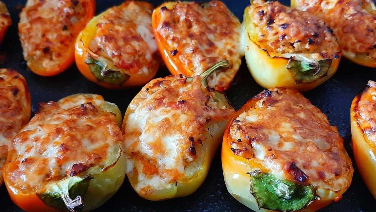 Запеченный перец, фаршированный курицей и грибами пошаговый рецепт