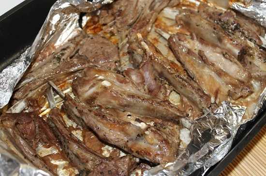 Замечательное вкусное блюдо - баранина в соевом соусе в духовке в фольге Мясо получается очень мягким и сочным Готовится просто