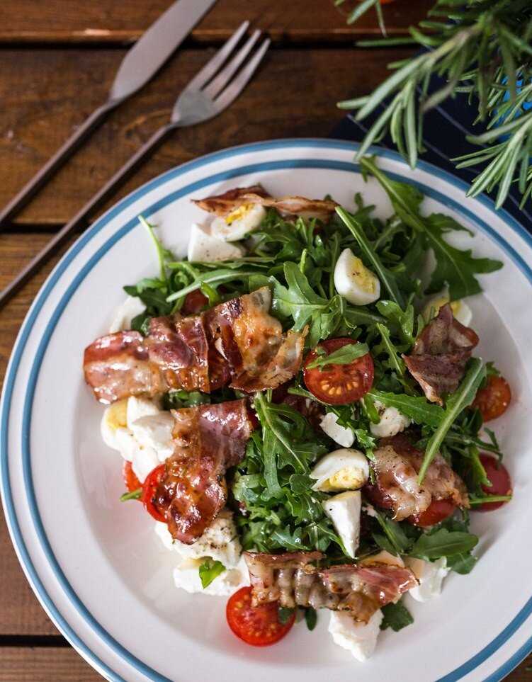 Салат с беконом жареным как приготовить пошаговый рецепт - вкусная еда