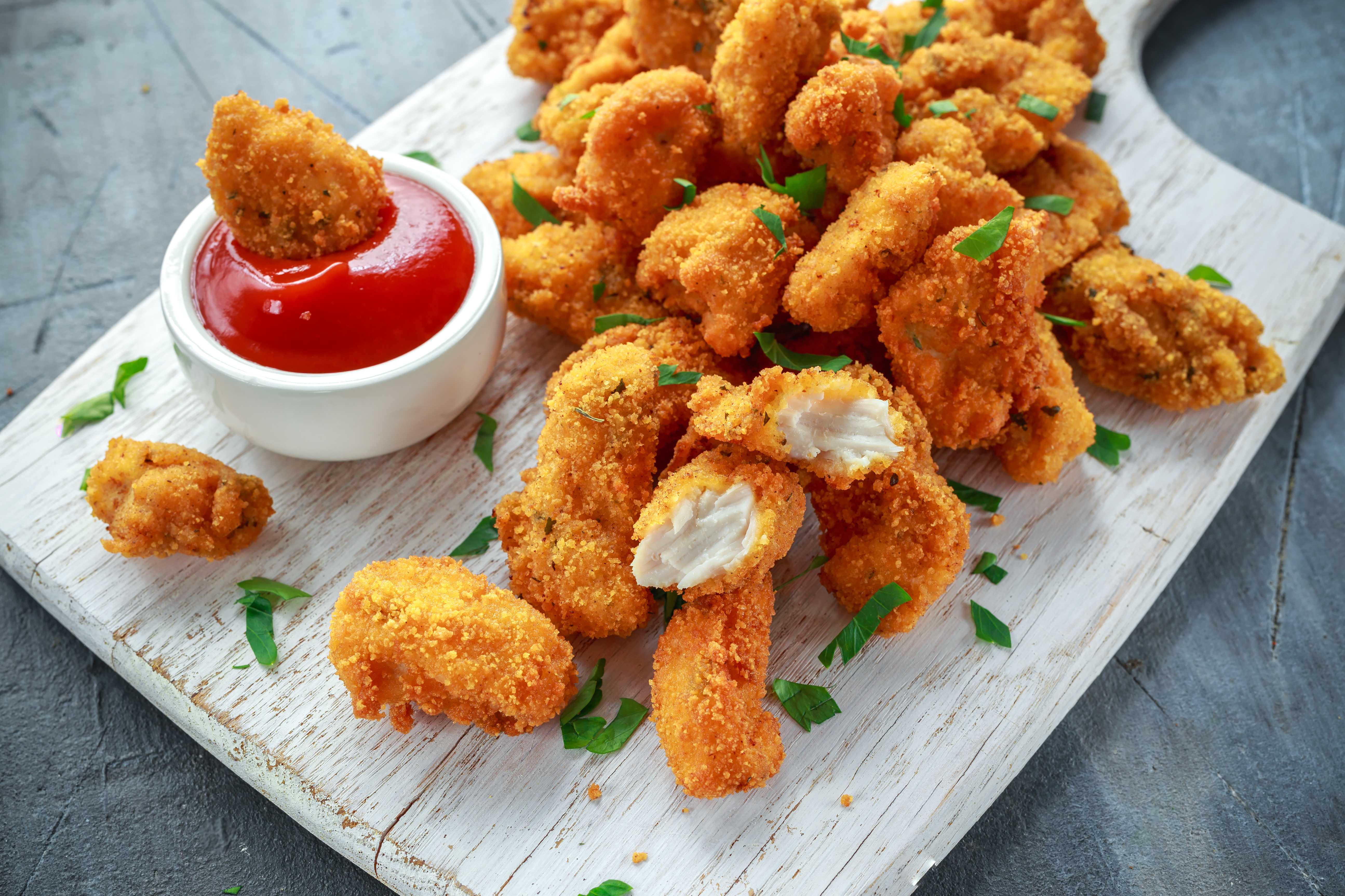 Куриные наггетсы в домашних условиях: 9 простых и вкусных рецептов