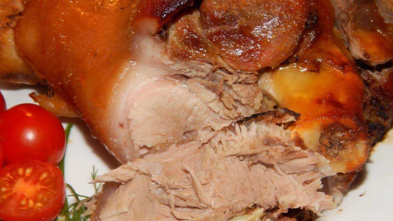 Свинина запеченная в духовке целым куском с горчицей и медом свинина в духовке одним куском — сочная и мягкая. запекаем мясо свинины