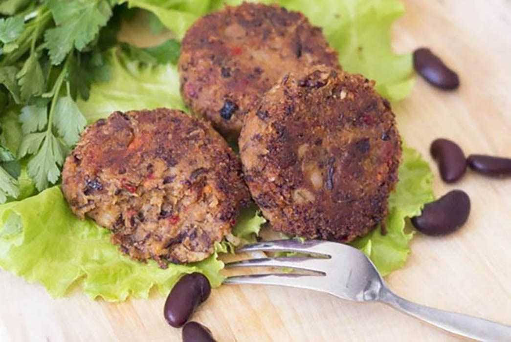 Котлеты из фасоли – нет мяса и не надо! рецептуры разных котлет из фасоли с овощами, крупами, курицей, колбасой - автор екатерина данилова - журнал женское мнение