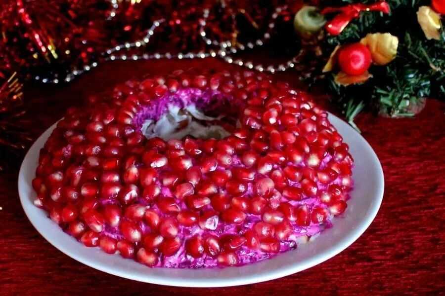 Салат гранатовый браслет с курицей — 4 очень вкусных классических рецепта