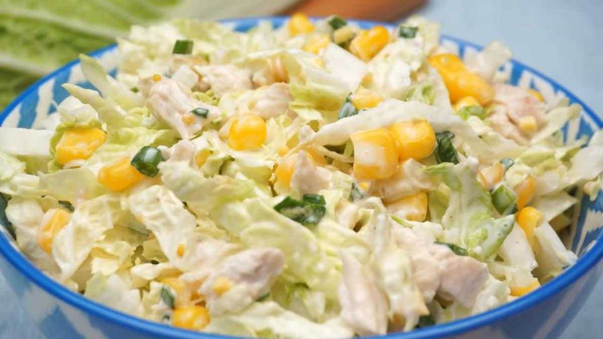 Салаты из пекинской капусты с курицей - красивые и очень вкусные