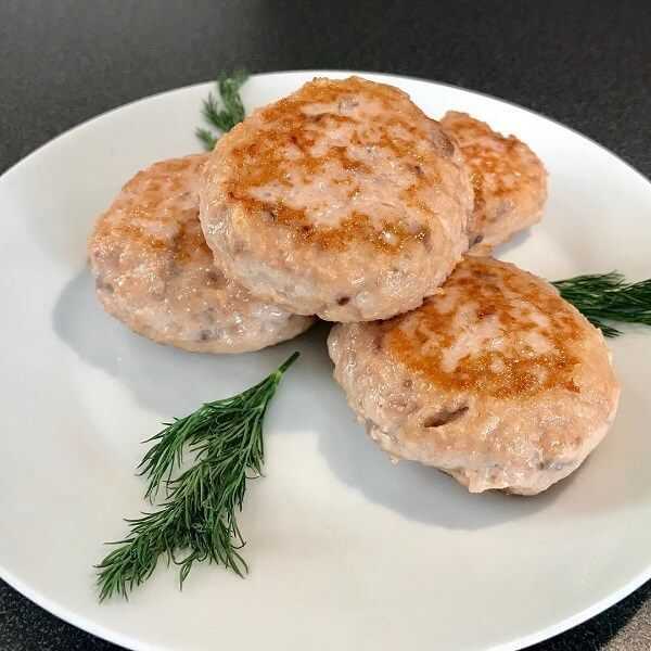 Диетические рыбные котлеты: 8 рецептов с фото, таблица бжу