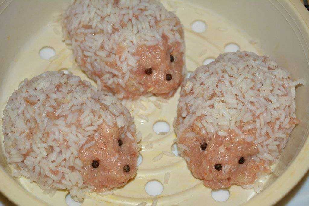 Мясные ежики: 4 простых и вкусных рецепта