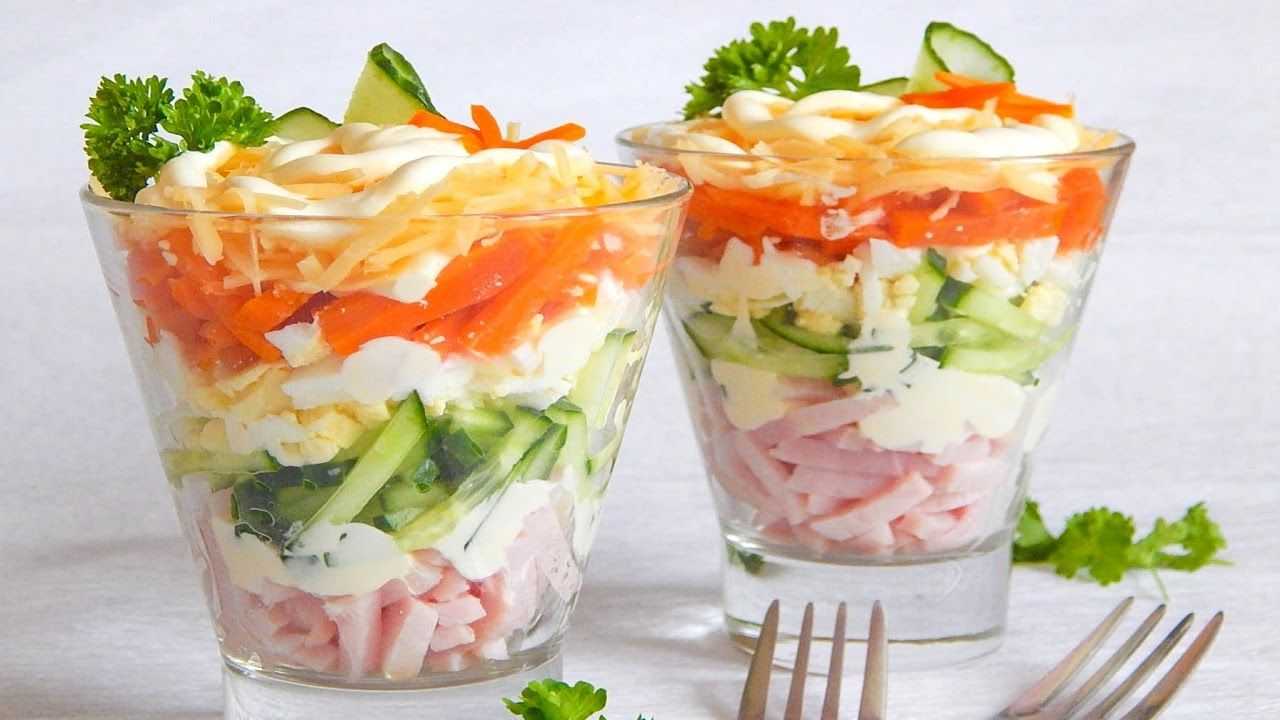 15 салатов с ветчиной и сыром, в которые ты влюбишься