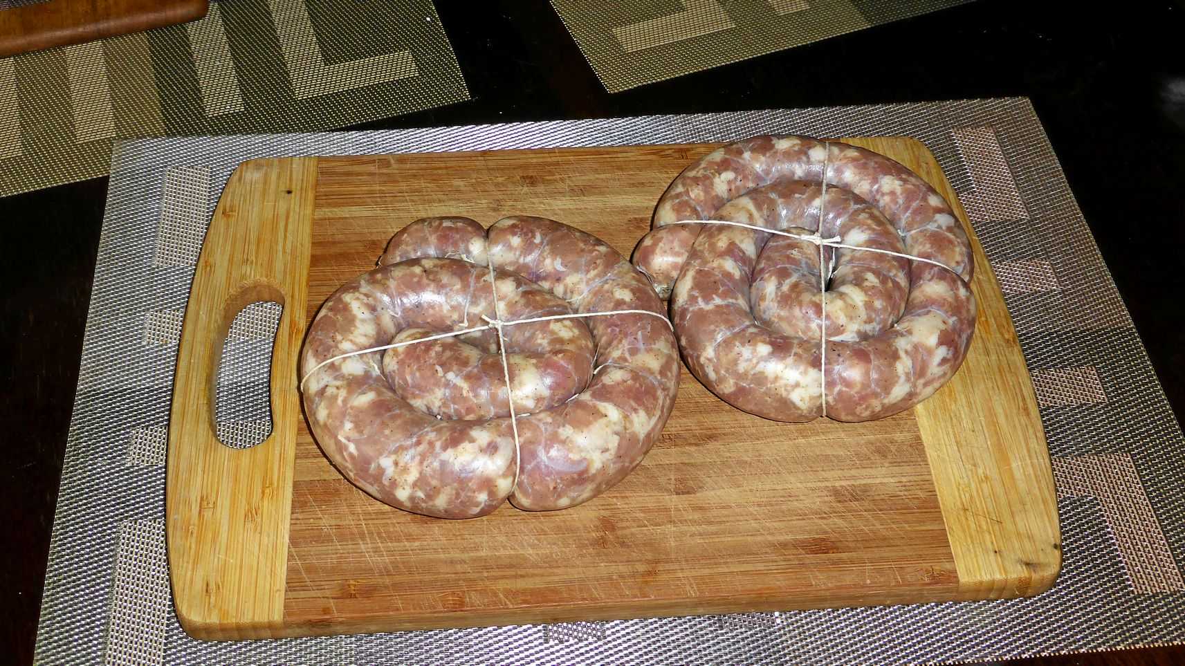 Домашняя колбаса по-украински: пошаговый рецепт с фото