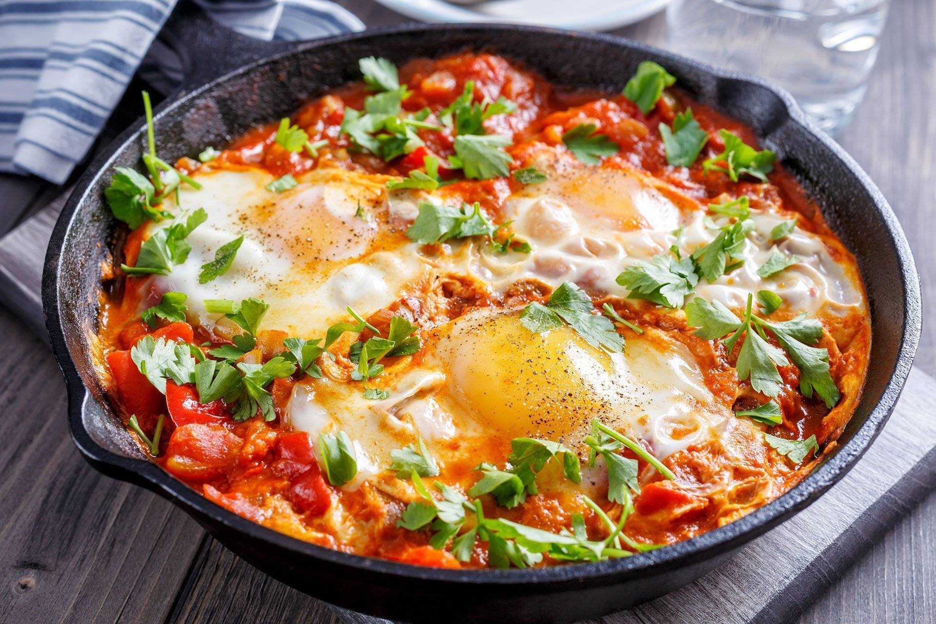 Омлет на сковороде – рецепты невероятно вкусного и полезного завтрака