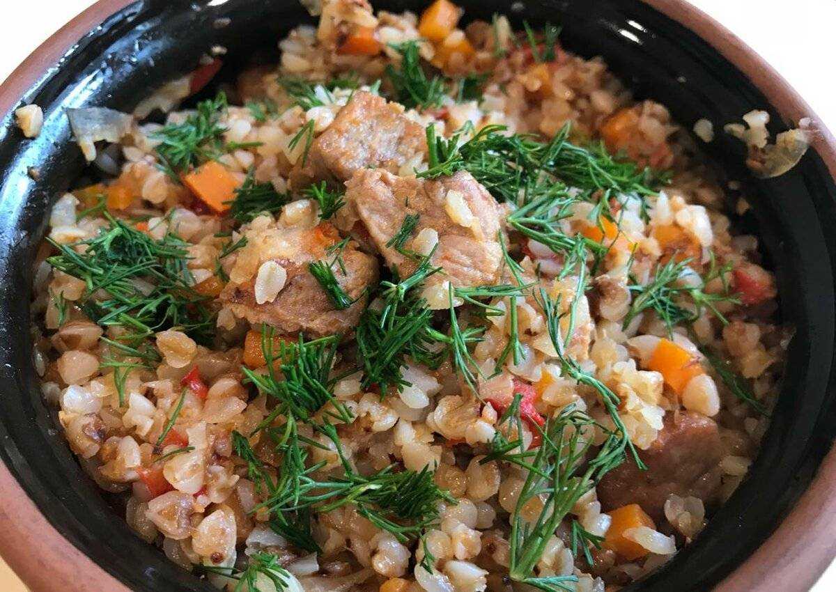 Вкуснейшая гречневая каша с мясом приготовленная по домашним рецептам