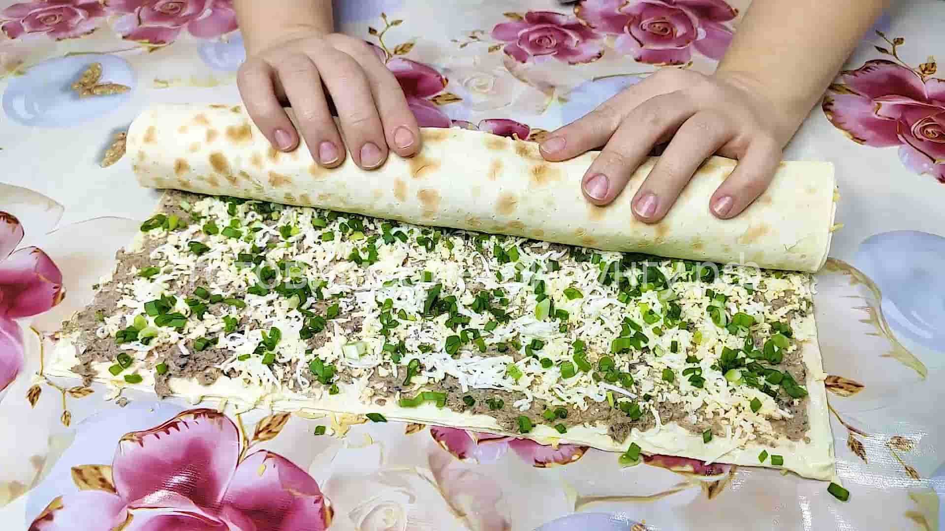 Рулет из лаваша — 7 вкуснейших рецептов с грибами