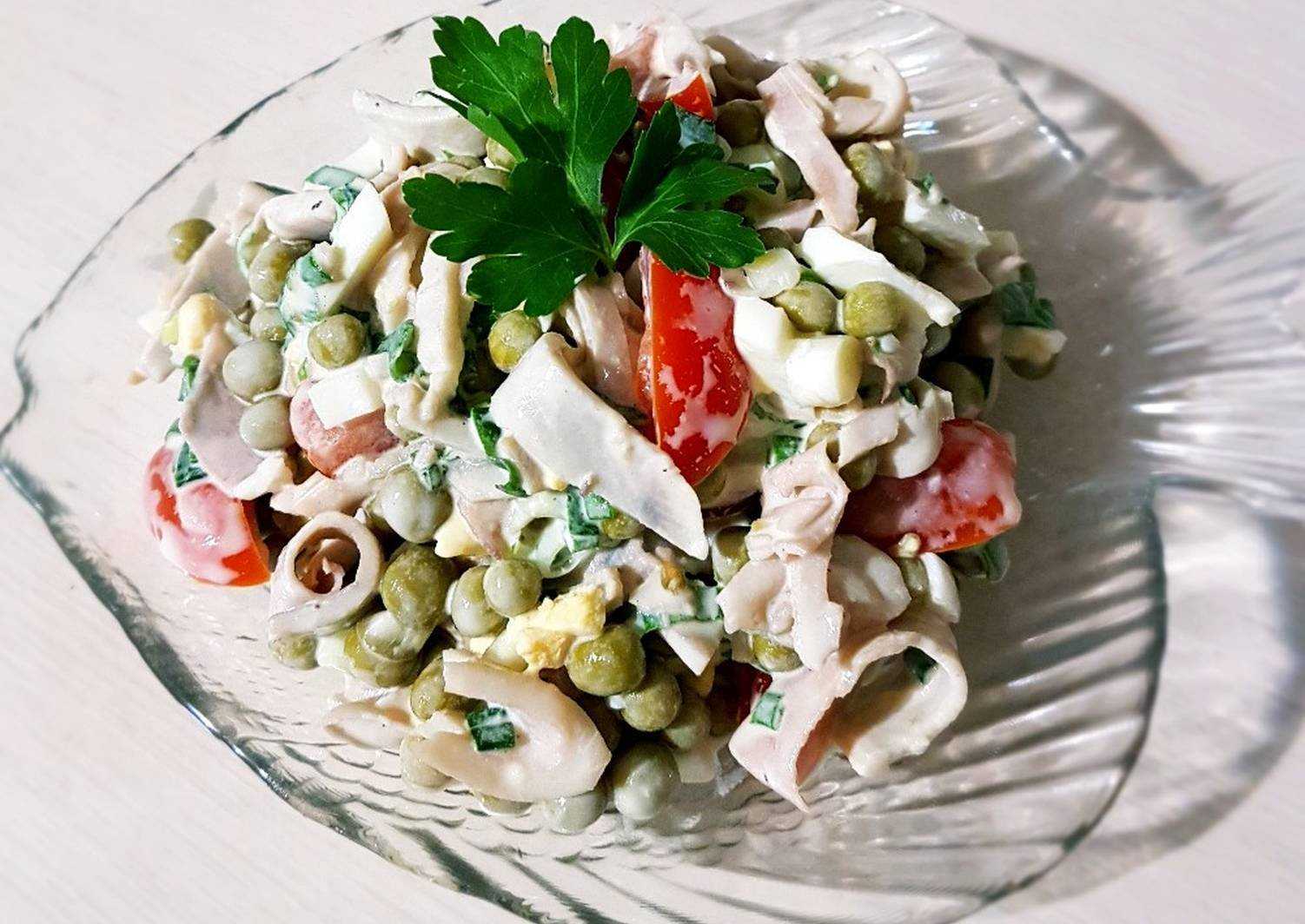 Диетические салаты с кальмарами: простые и вкусные пп рецепты
