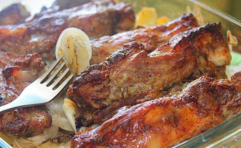 Свиные ребрышки в духовке – как просто и вкусно запечь свиные ребра