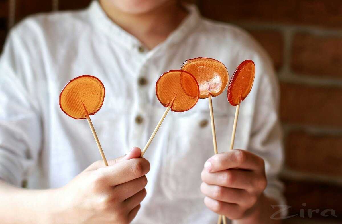 Леденцы из сахара в домашних условиях на палочке: рецепты с фото