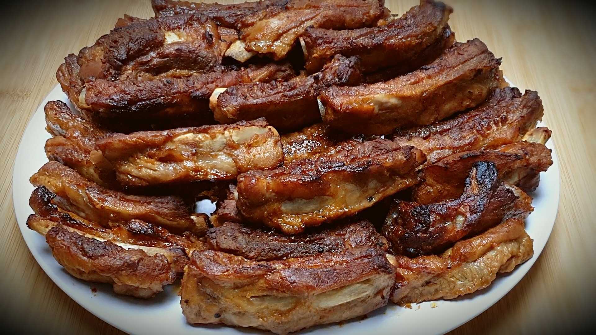 Свиные ребрышки в духовке – как просто и вкусно запечь свиные ребра