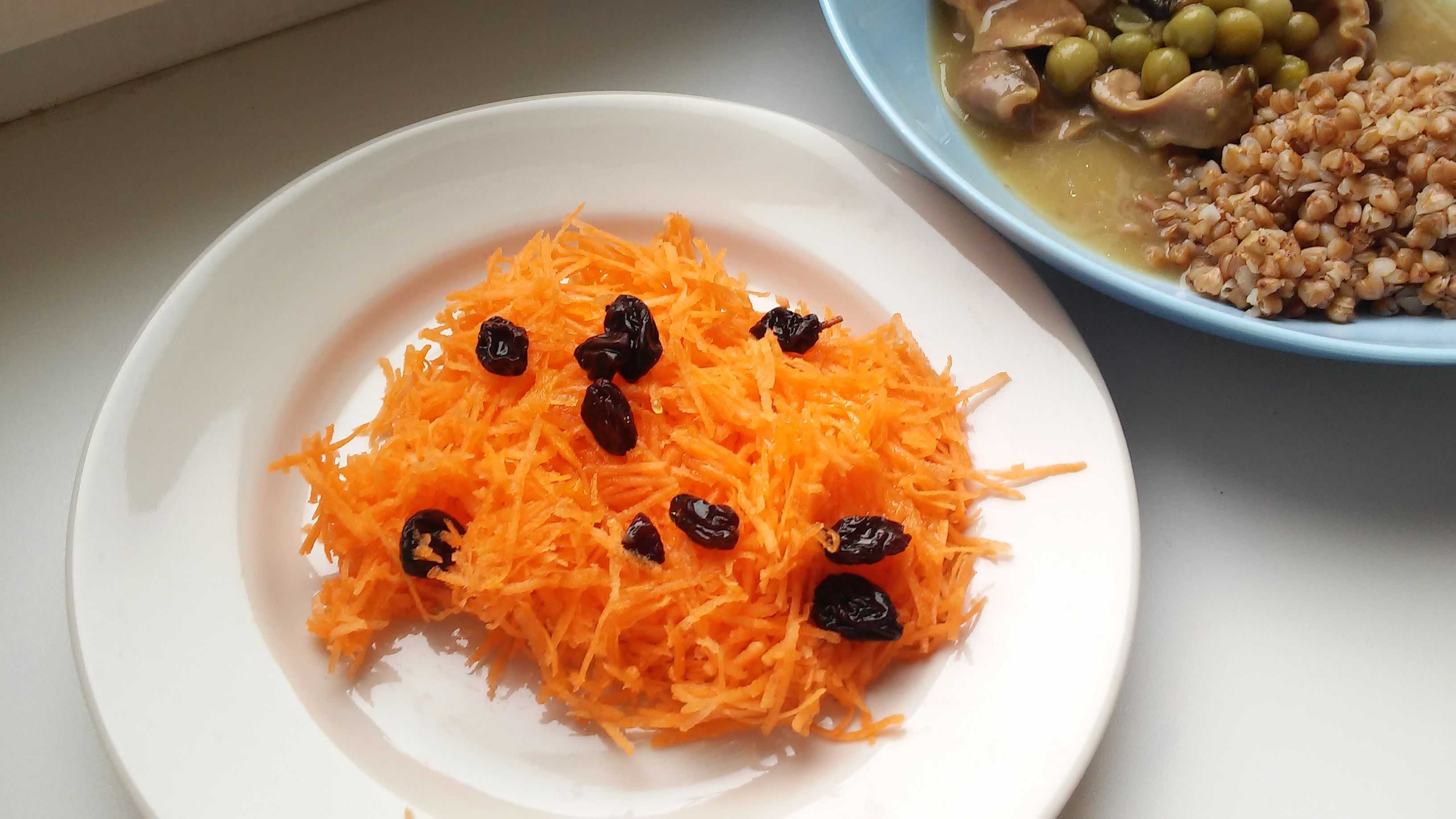 Салаты из свежей моркови — 14 самых простых и очень вкусных рецептов для всей семьи