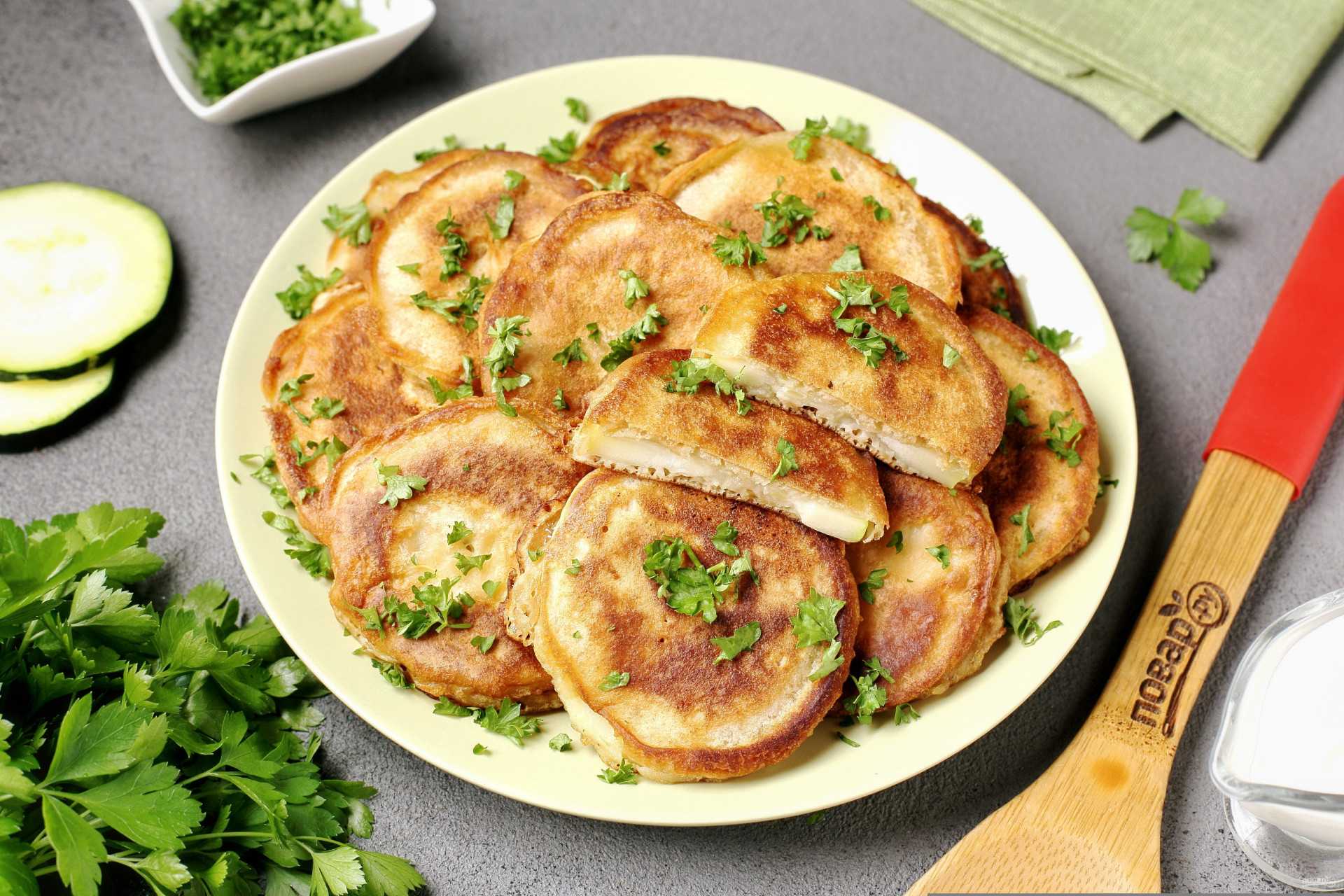 Палочки из кабачков в духовке - классический рецепт с фото
