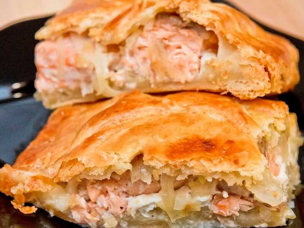 Лоранский киш с семгой