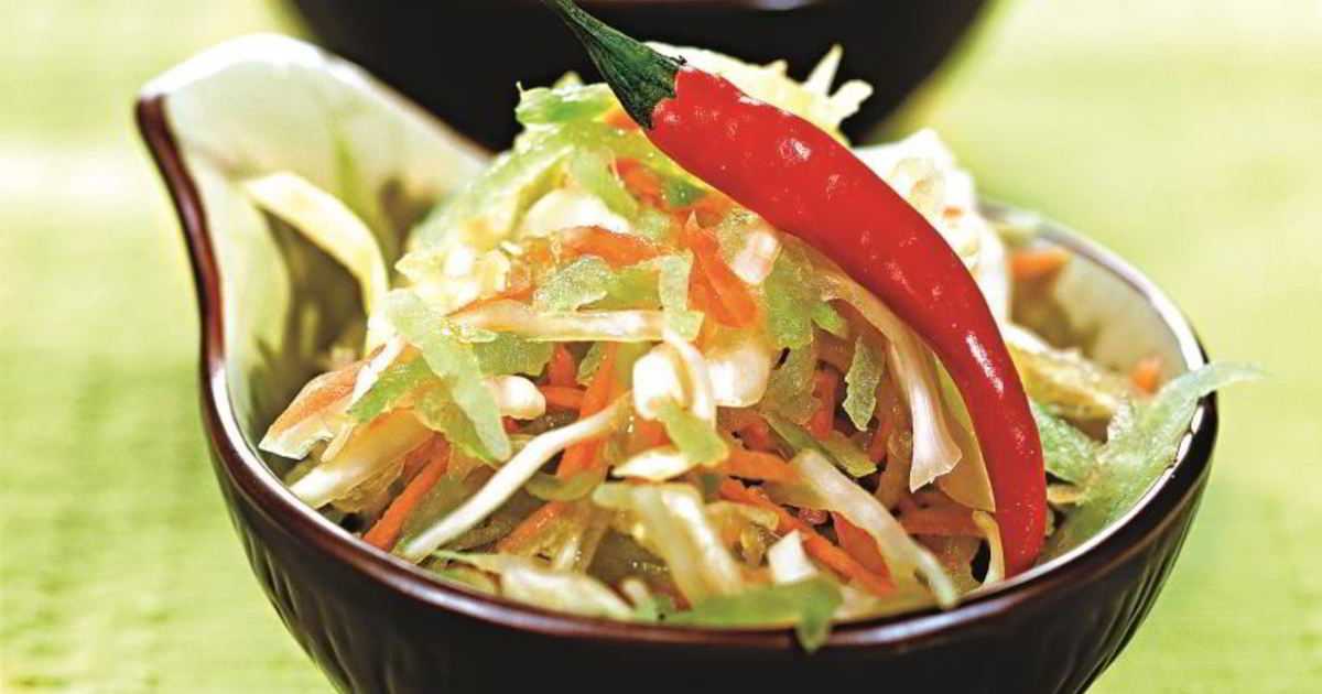Салат из чёрной редьки с мясом и жареным луком - 7 пошаговых фото в рецепте