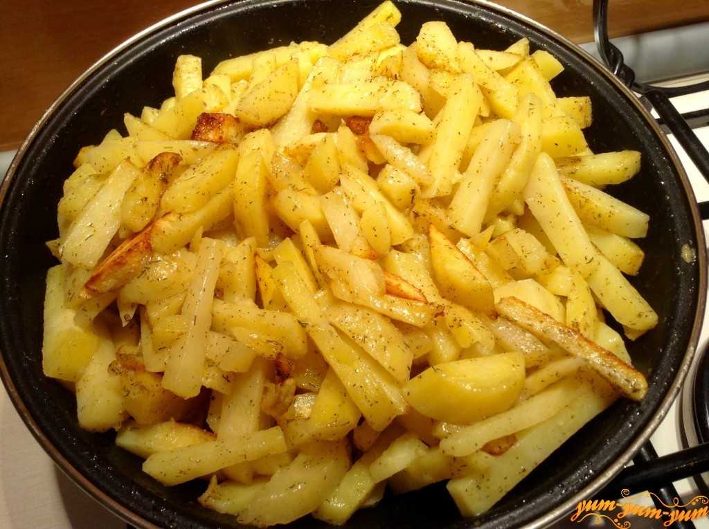 Жареная картошка с чесноком - рецепт приготовления