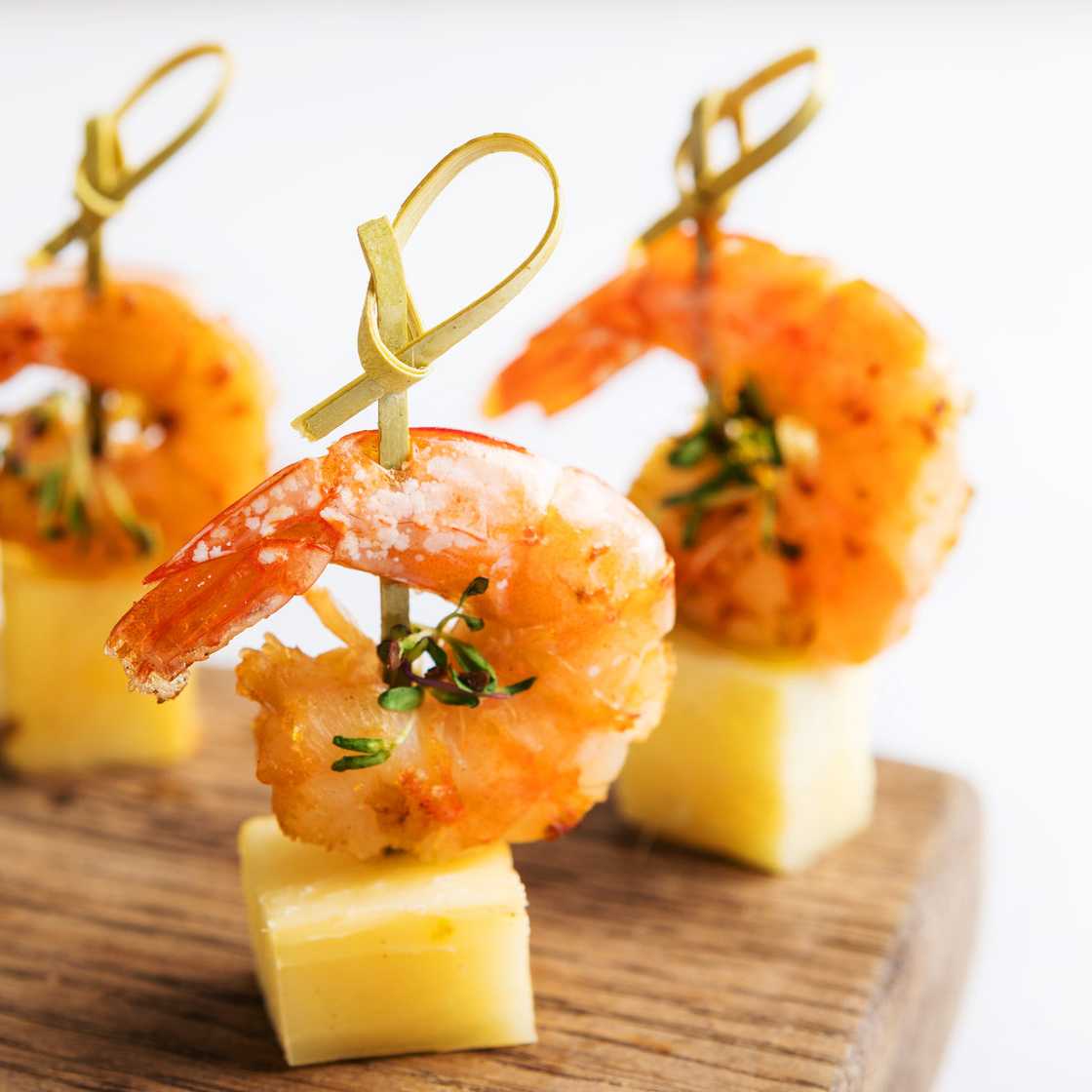 Вкусный рецепт канапе с креветкой: красивые идеи с фото 2019