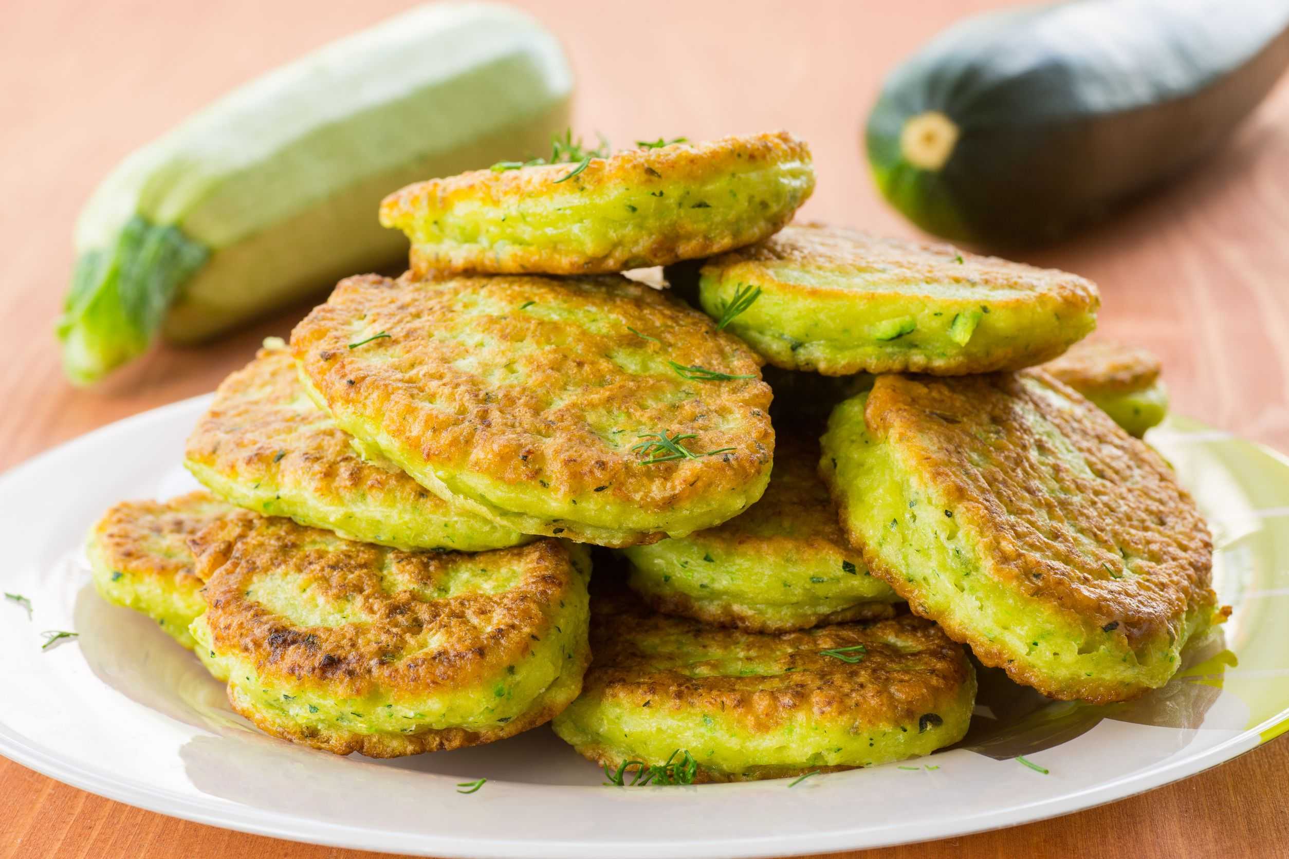 Оладьи из кабачков - топ 10 простых и вкусных рецептов оладий!