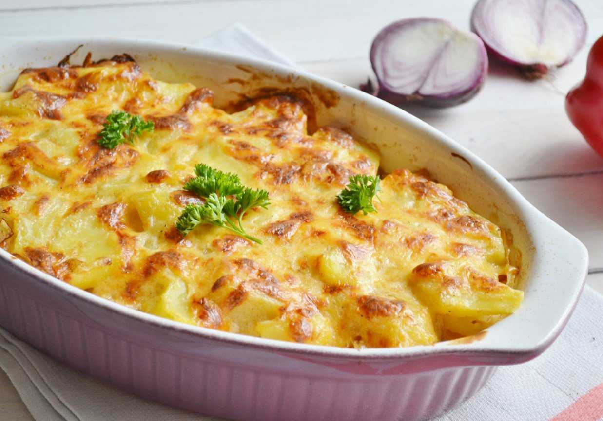 Запеканка с грибами: рецепты с картошкой, сыром, курицей, на сковороде