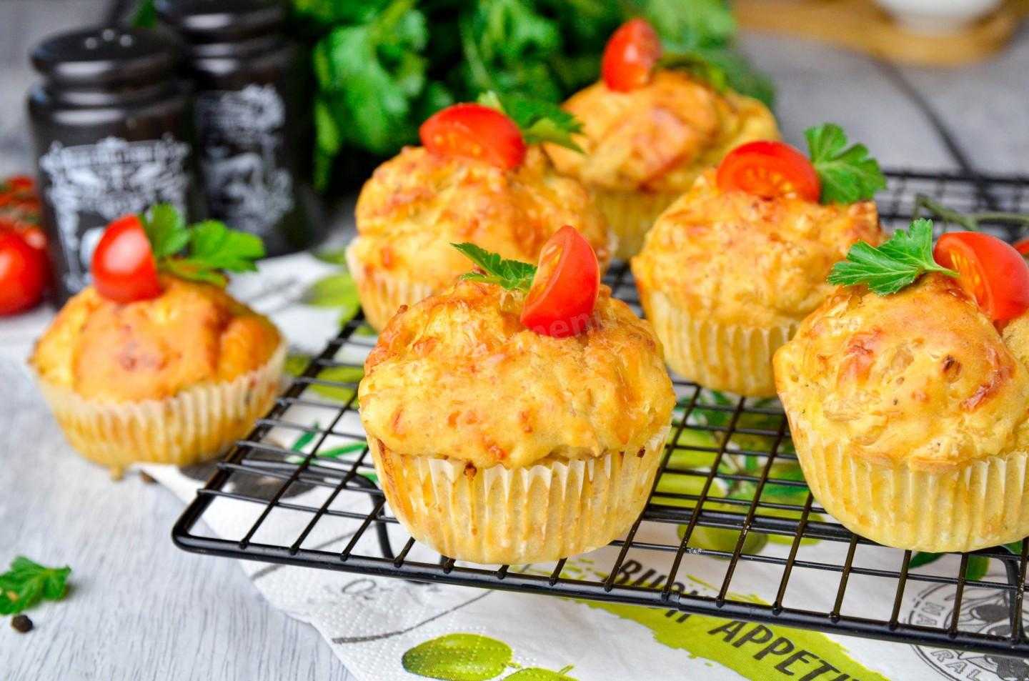 25 видов вкуснейших кремов для украшения десертов рецепт крема для капкейков с фото пошагово, из сыра маскарпоне, сливок, который держит форму и подходит для тортов.