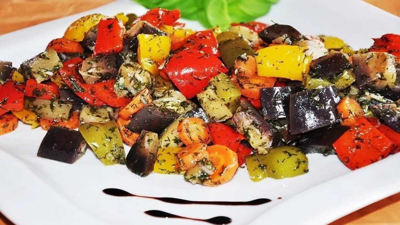 15 вкусных салатов из баклажанов на зиму: самые лучшие и простые рецепты