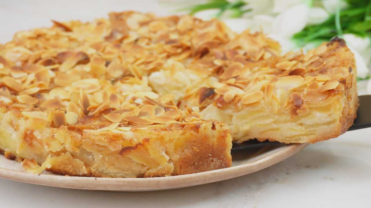 Песочный пирог с яблоками: 7 самых вкусных рецептов выпечки