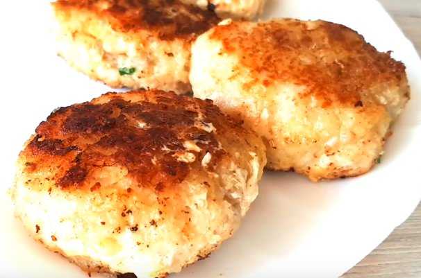 Рыбные котлеты можно сделать сочными и на сковороде и в духовке, и на пару Кулинарные секреты и проверенные рецепты вам в этом помогут