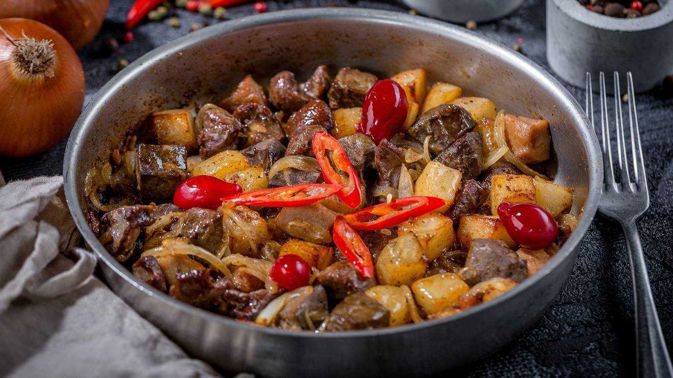 Тушеная баранина с картошкой — 5 рецептов приготовления