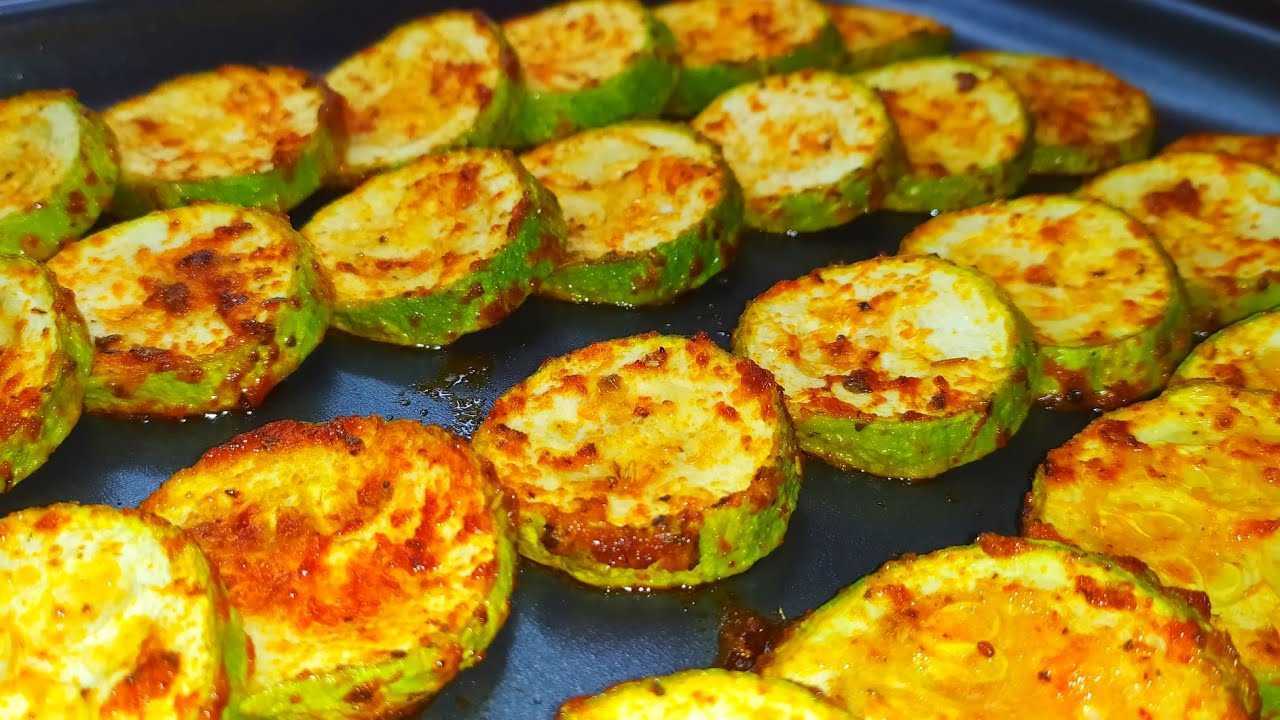 Кабачки в духовке, запеченные очень быстро и вкусно